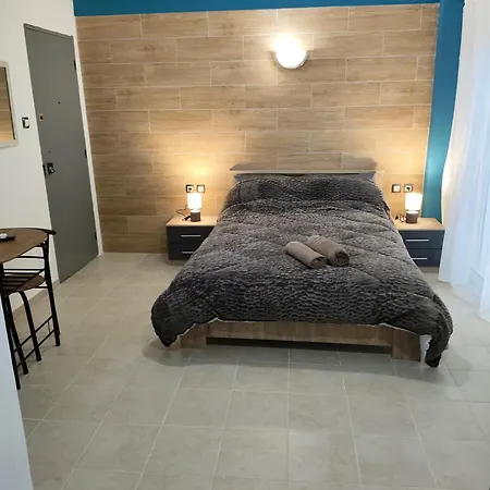 Gm 7 Rooms Kentro Στην Καρδιά Της Πόλης Larissa Buitenkant foto