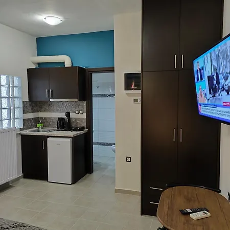 Gm 7 Rooms Kentro Στην Καρδιά Της Πόλης Larissa Buitenkant foto